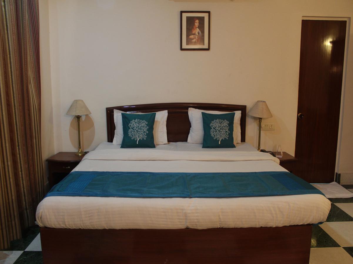 Oyo 5232 Kwality Hotel Dehradun Extérieur photo