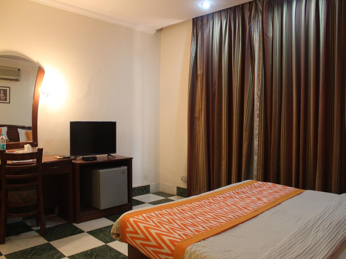 Oyo 5232 Kwality Hotel Dehradun Extérieur photo