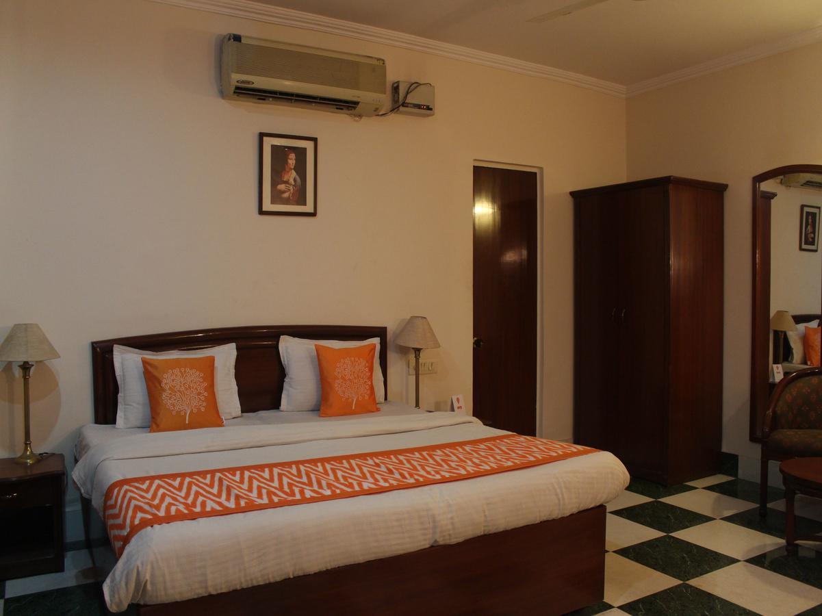 Oyo 5232 Kwality Hotel Dehradun Extérieur photo